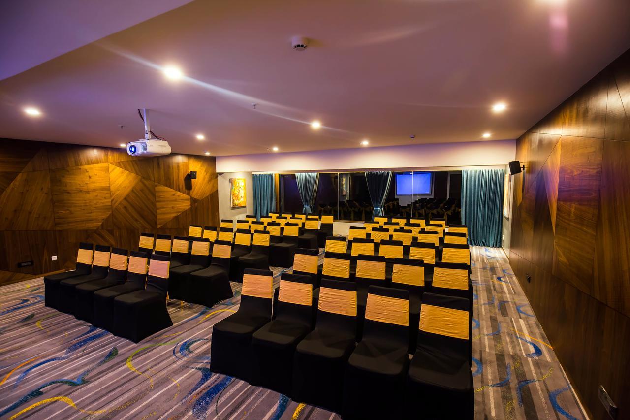 The Bheemli Resort Managed By Accorhotels ヴィシャーカパトナム エクステリア 写真